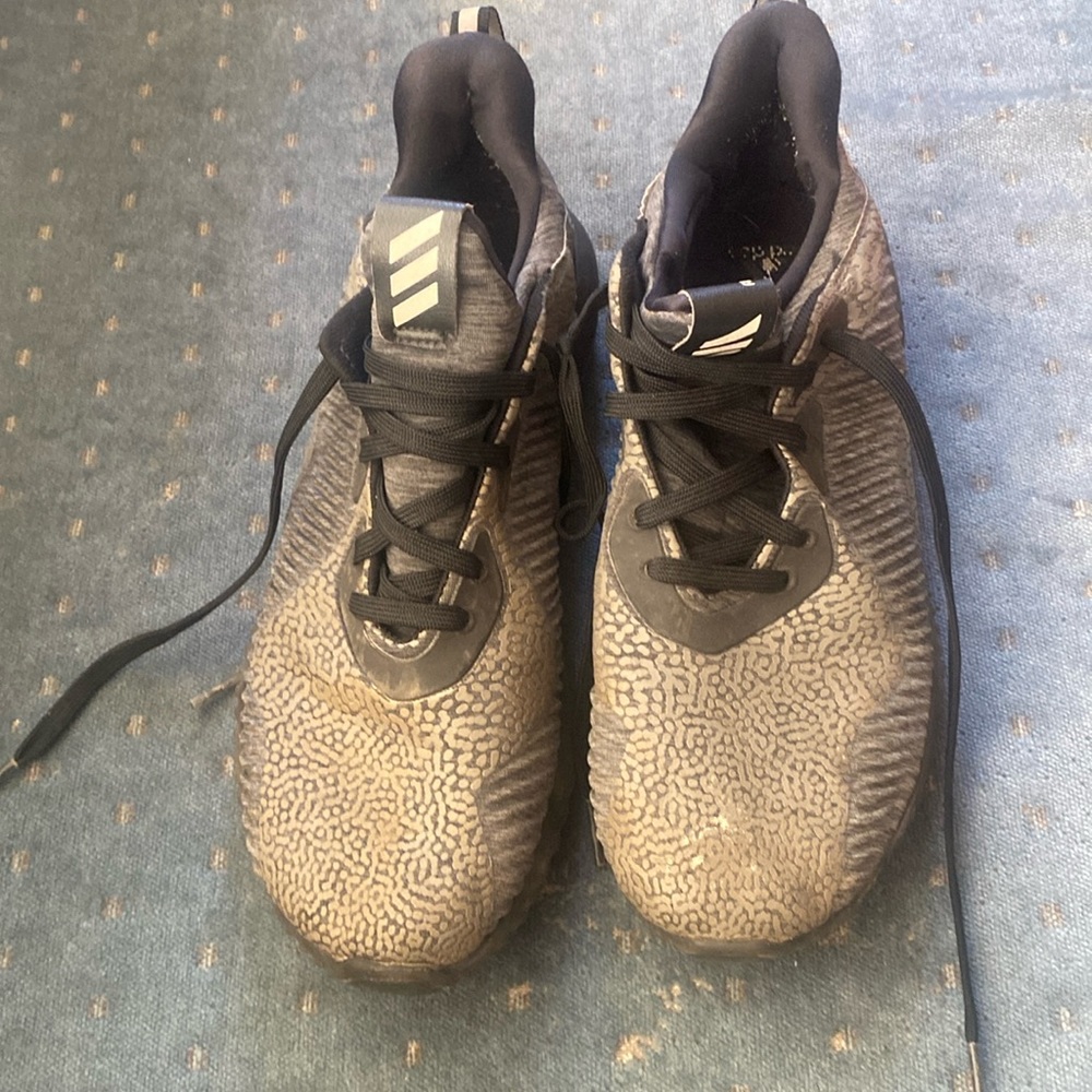 Adidas Alphabounce art da9704 black/grey size 7
